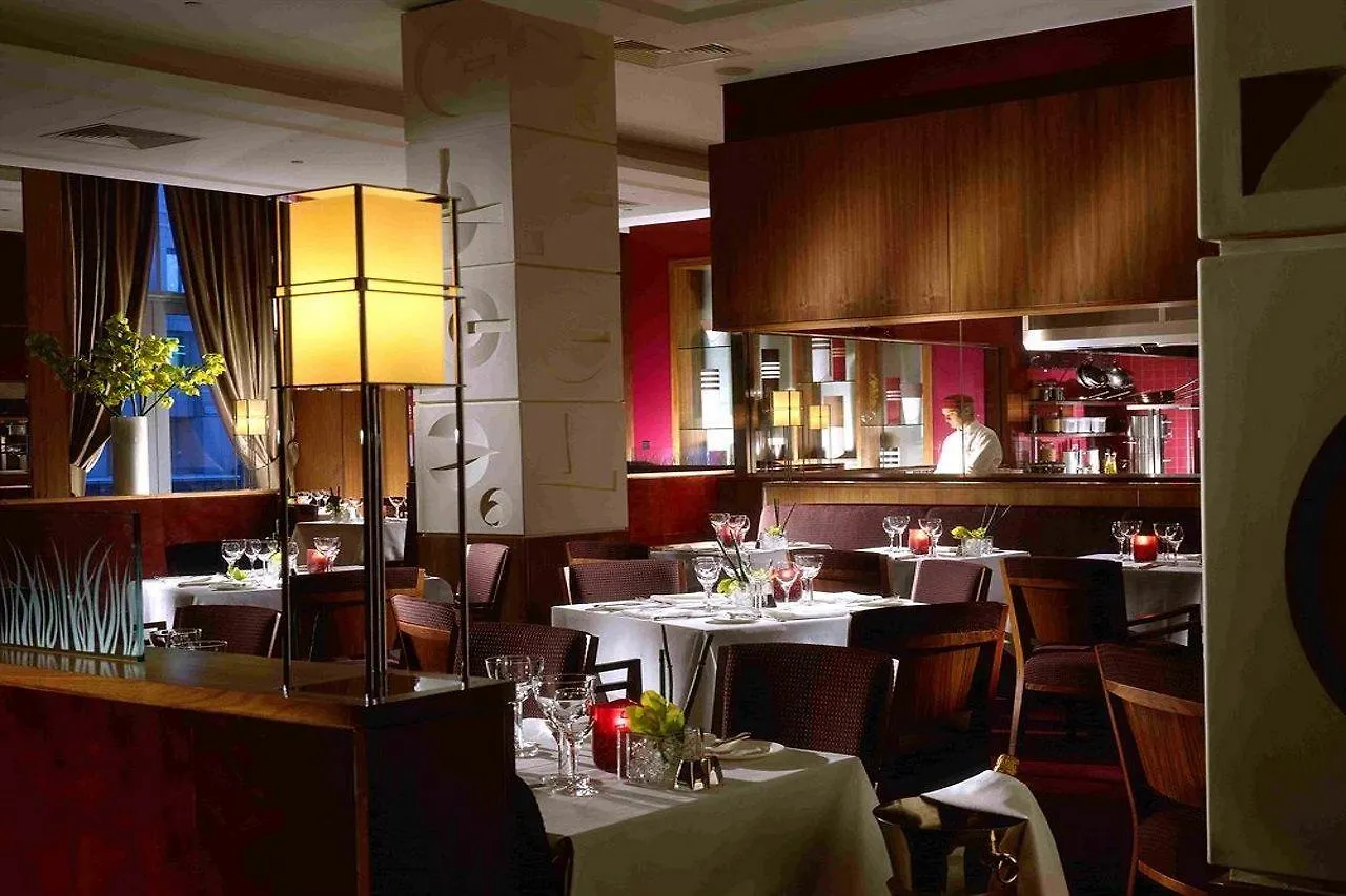 Canary Riverside Plaza Hotel London