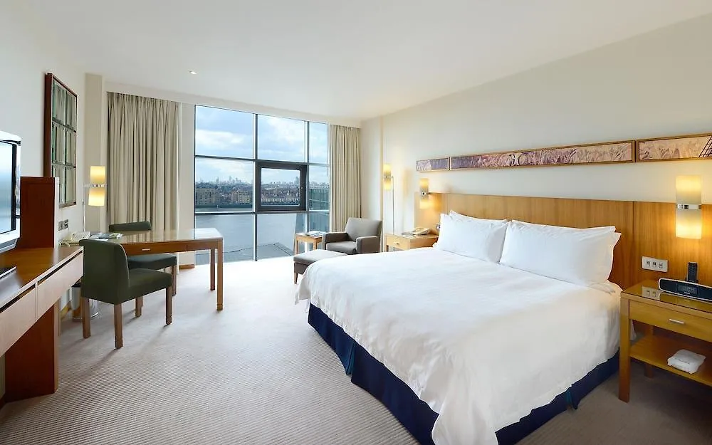 Canary Riverside Plaza Hotel Londen