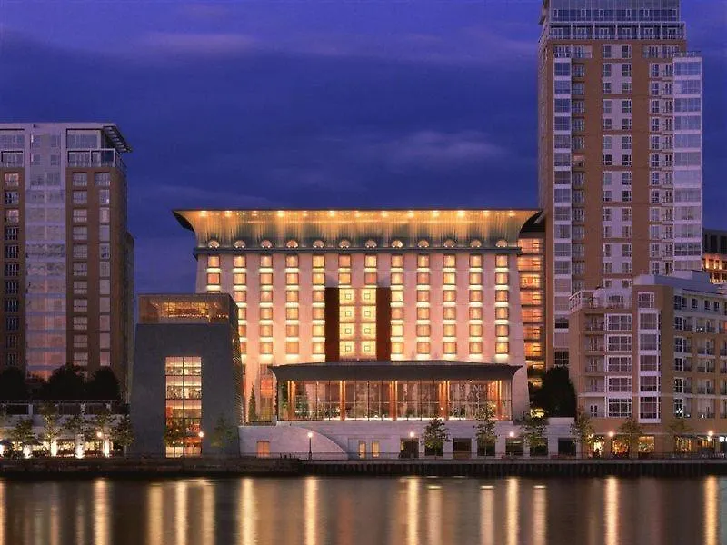 Canary Riverside Plaza Hotel Londen
