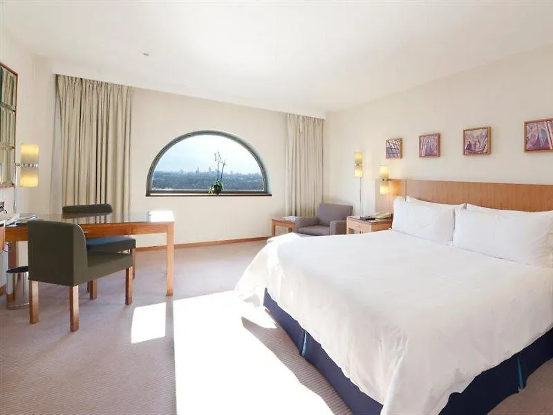 Canary Riverside Plaza Hotel Londen
