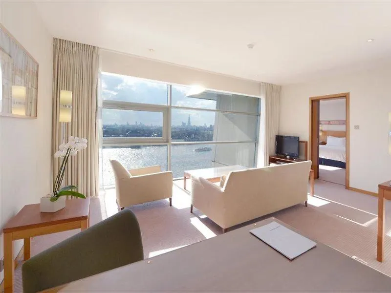 Canary Riverside Plaza Hotel Londen