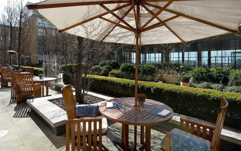 Canary Riverside Plaza Hotel Londen